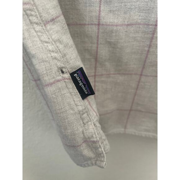 PATAGONIA WOMENS LONG SLEEVE BUTTON DOWN SHIRT CREAM AND PINK SIZE 2 - Picture 11 of 13